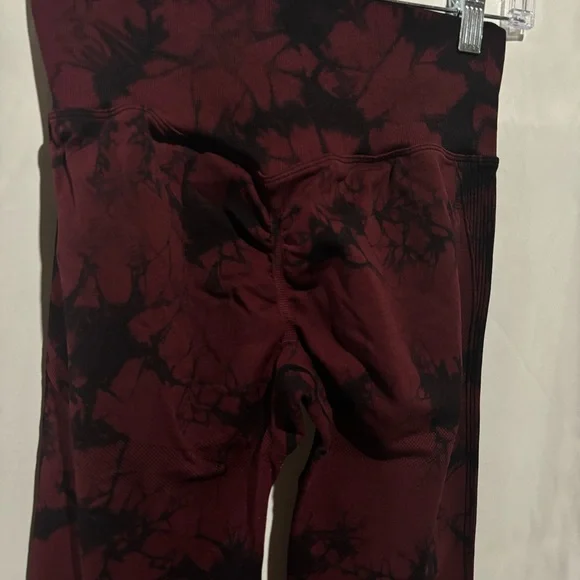 NWOT Scrunch Butt Sculpting Leggings 2 PACK Size Large - Picture 5 of 9